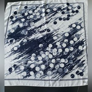 Patricia Dumont scarf
